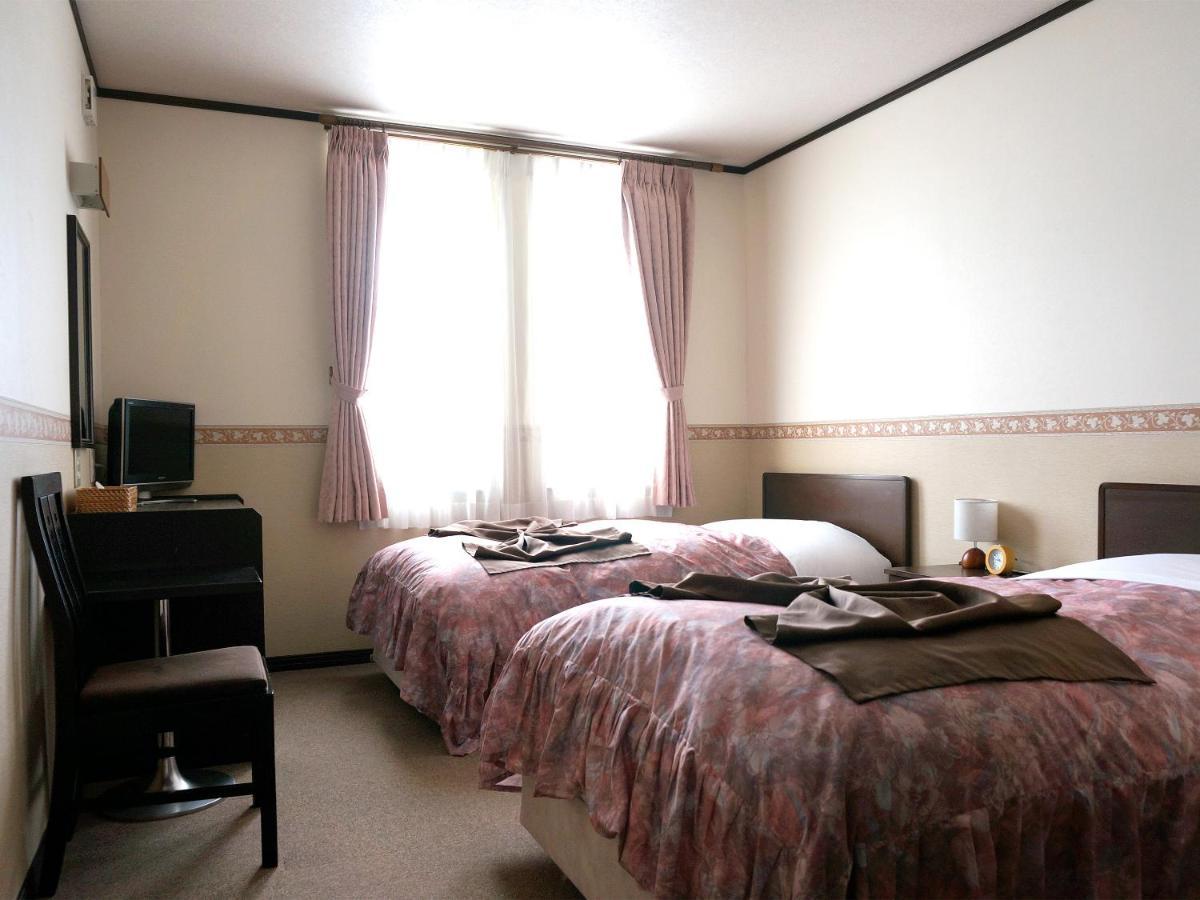 Petit Hotel Blaneneige Nakafurano Bagian luar foto
