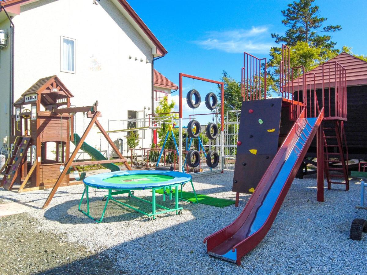 Petit Hotel Blaneneige Nakafurano Bagian luar foto