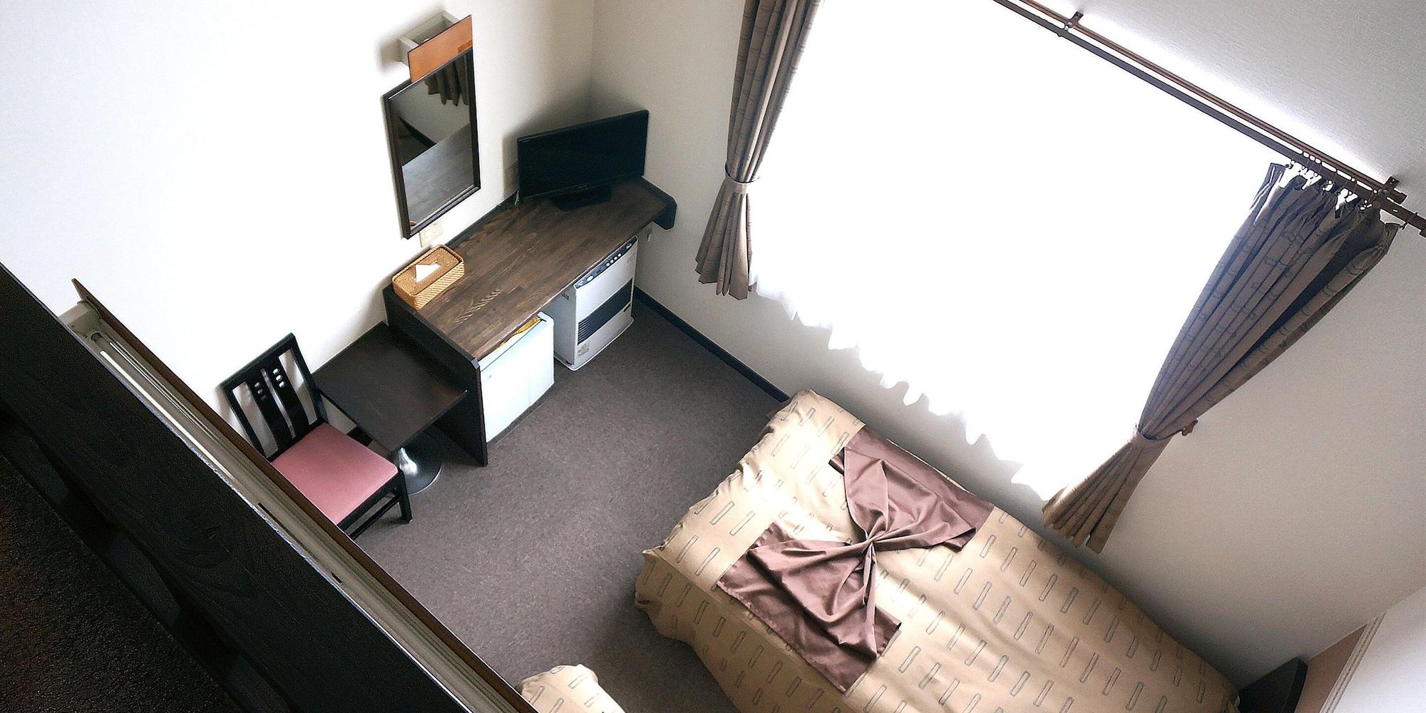 Petit Hotel Blaneneige Nakafurano Bagian luar foto