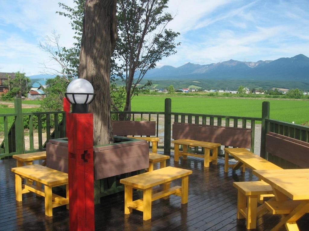 Petit Hotel Blaneneige Nakafurano Bagian luar foto